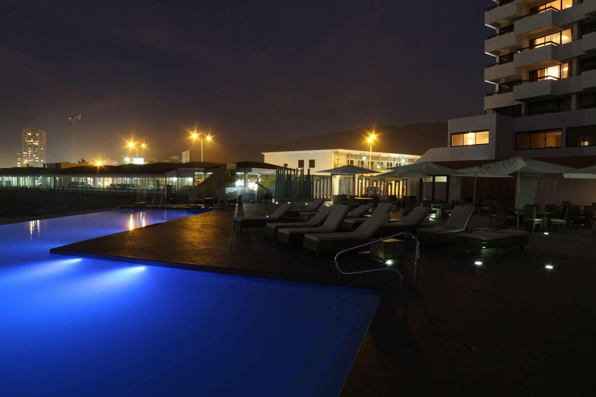 Hotel Gavina Costa Mar 伊基克 外观 照片 The pool at the hotel